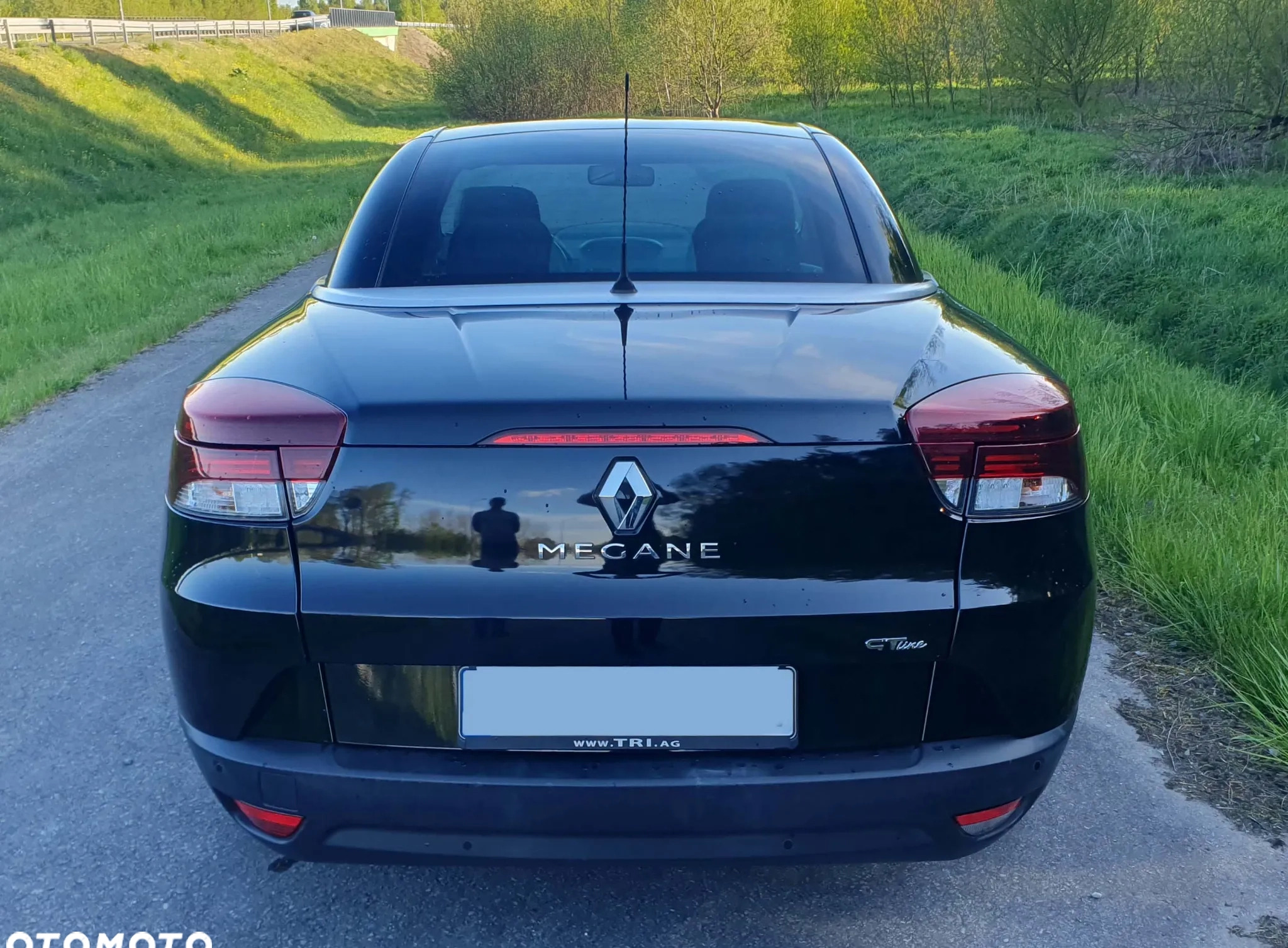 Renault Megane cena 41900 przebieg: 124000, rok produkcji 2013 z Ożarów Mazowiecki małe 407